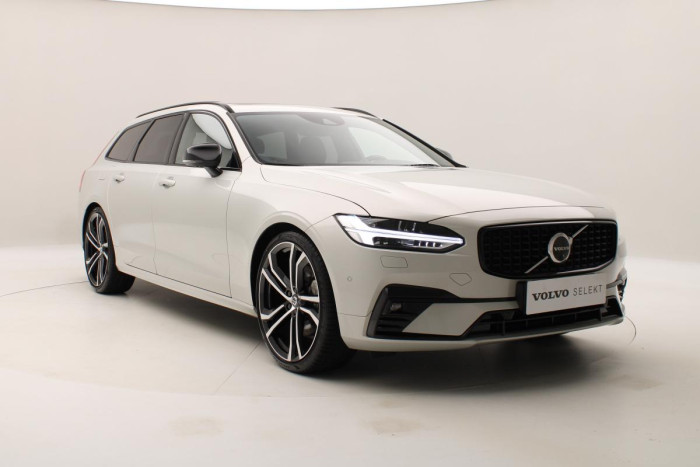 Volvo V90 B6 AWD R-DESIGN AUT REZERVACE