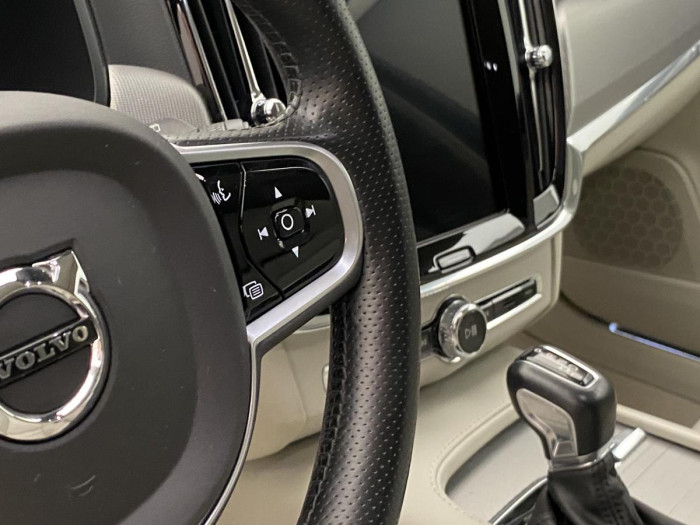 Volvo V90 CC D4 AWD PRO REZERVACE 2.0 d CC CC