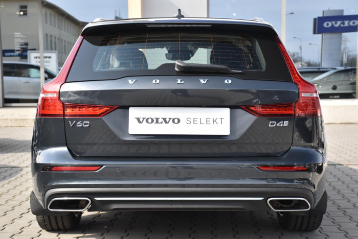 Volvo V60 D4 INSCRIPTION AUT REZERVACE 2.0 d