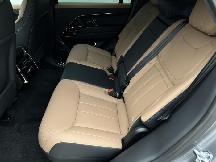 Land Rover Range Rover Sport D300 DYNAMIC SE REZERVACE 3.0 d Dynamic SE