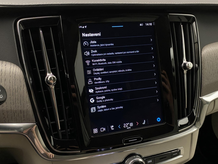 Volvo V90 T6 AWD Plug-in DARK PLUS AUT