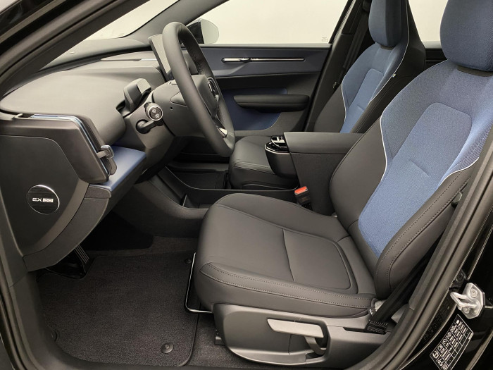 Volvo EX30 PURE ELECTRIC SINGLE PLUS