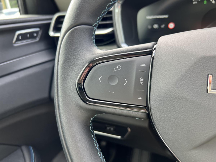 Lynk & Co 01 HEV Aut 1.maj.