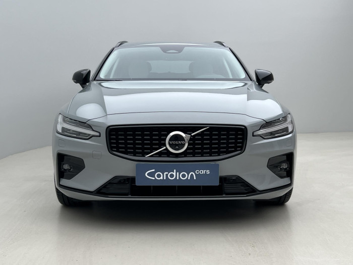 Volvo V60 B4 DARK PLUS