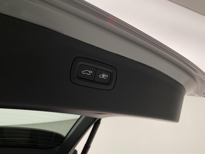 Volvo XC90 T8 AWD RECHARGE BRIGHT PLUS 7m