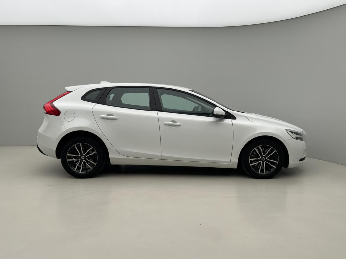 Volvo V40 T2 MOMENTUM AUT CZ 1.5 Momentum