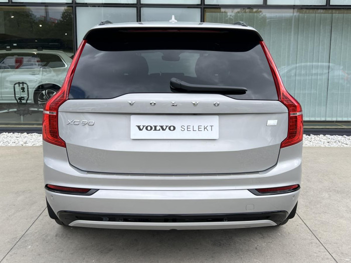 Volvo XC90 T8 AWD DARK ULT. 7MÍSTNÁ Aut