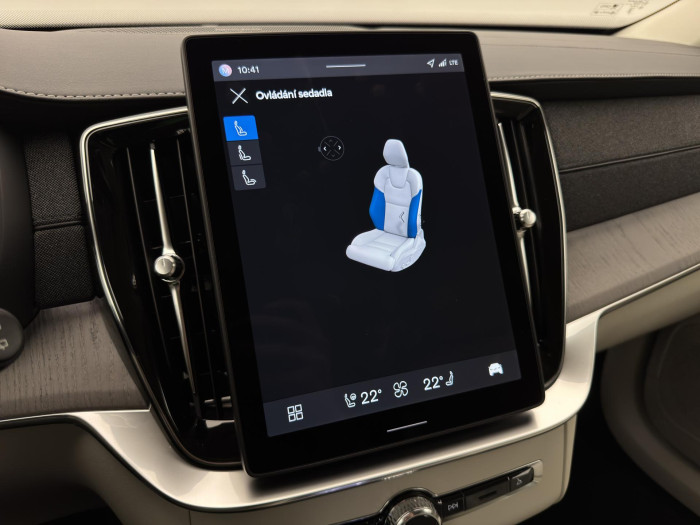 Volvo XC90 T8 AWD RECHARGE DARK PLUS 7m