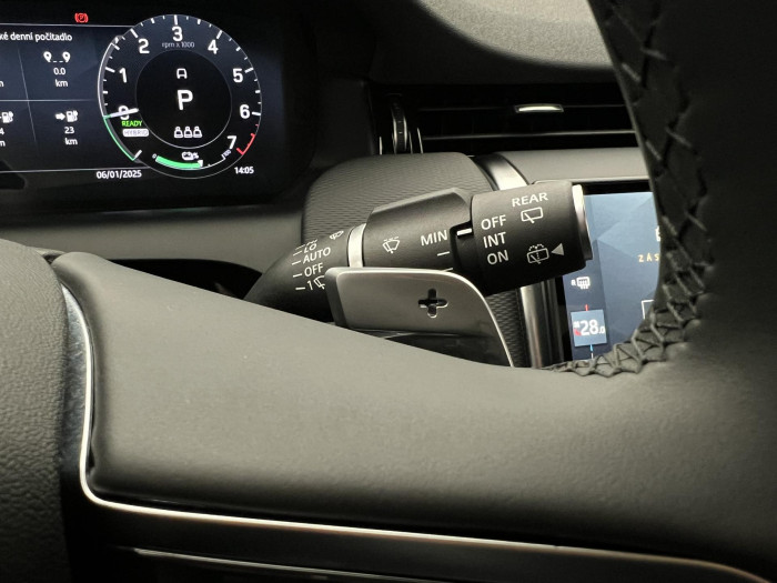 Land Rover Discovery Sport P300e DYNAMIC SE REZERVACE 1.5 Dynamic SE