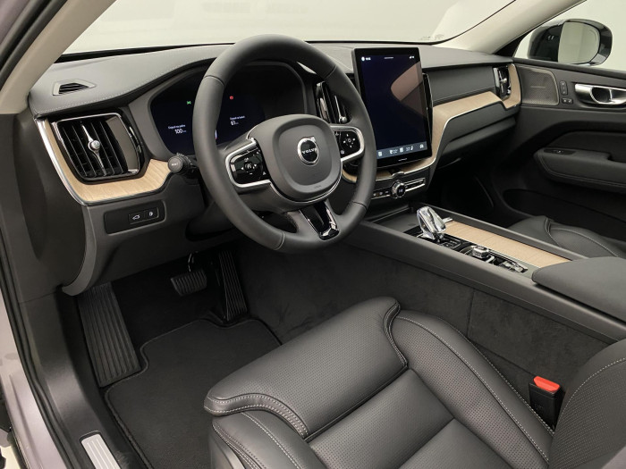 Volvo XC60 T6 AWD AUT DARK ULTRA