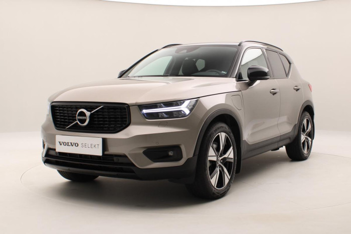 Volvo XC40 T4 R-DESIGN RECHARGE AUT 1.maj