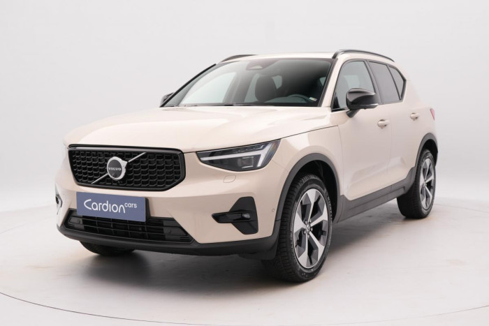 Volvo XC40 B3 AUT DARK ULTRA