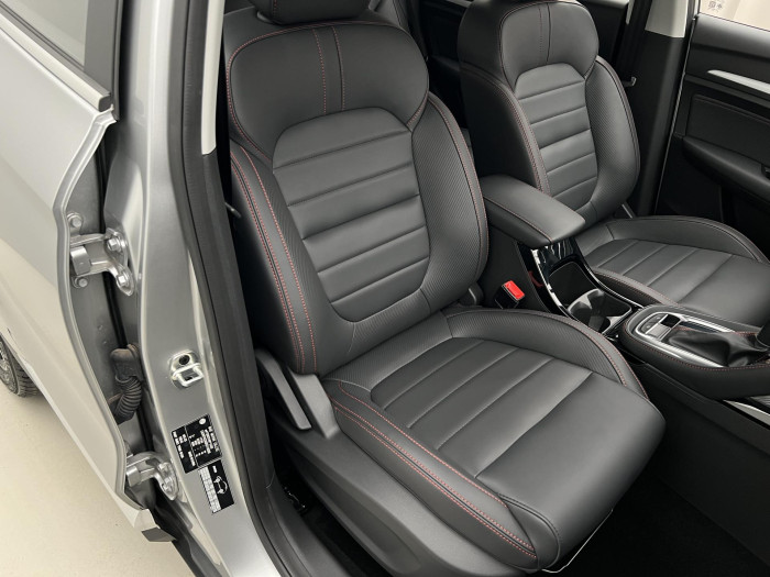 MG ZS 1.0T EXCLUSIVE AUT CZ 1.0 Exclusive