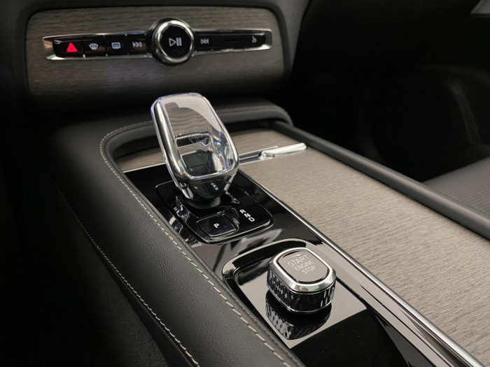 Volvo XC90 B6 AWD ULTIMATE DARK POLESTAR