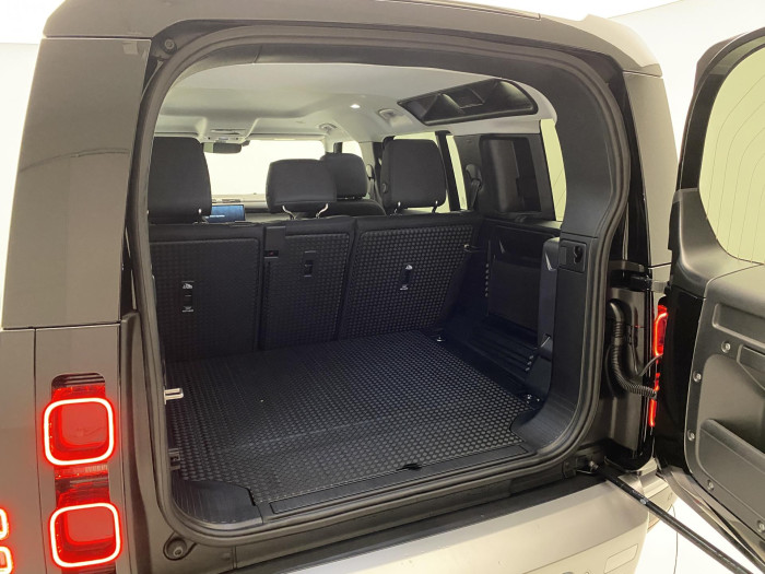 Land Rover Defender 110 D200 S AWD AUT 3.0 d