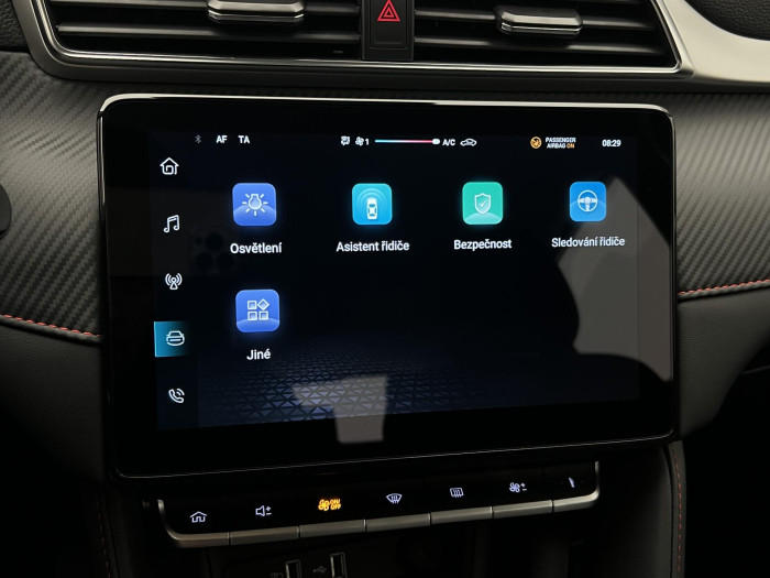 MG ZS ESSENTIAL PLUS 1.5 REZERVACE