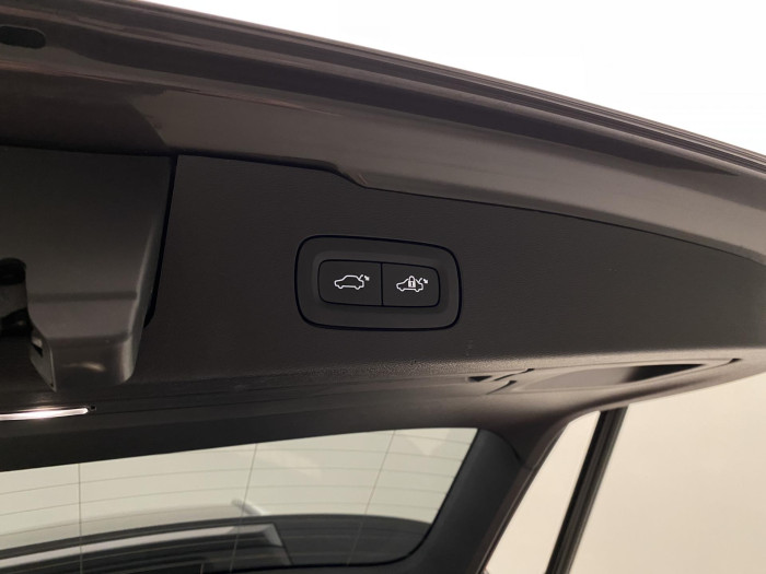 Volvo V60 CC B5 AWD PLUS BRIGHT AUT