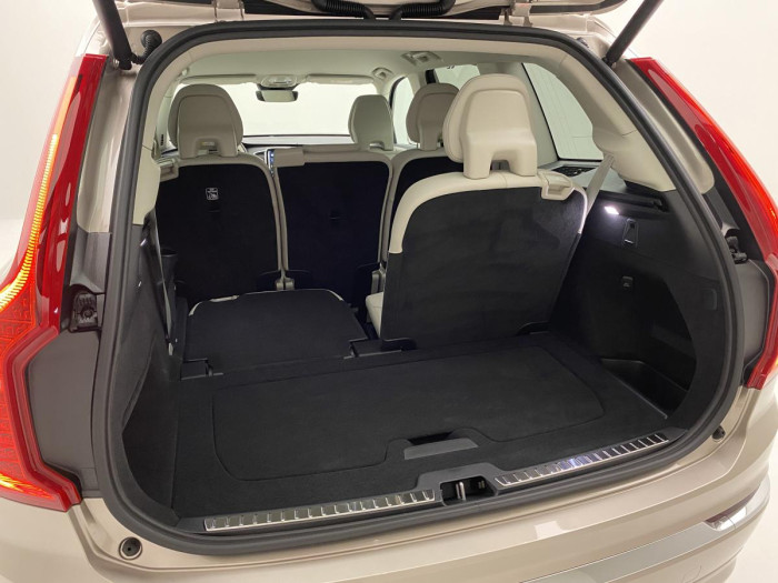 Volvo XC90 B5 AWD AUT BRIGHT PLUS 7míst 2.0 Plus