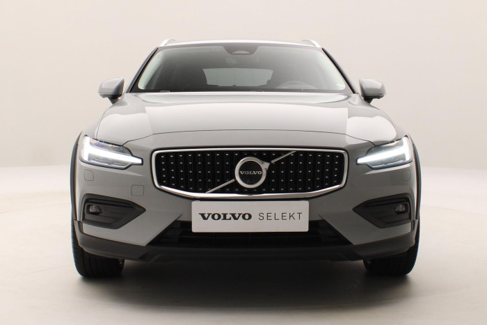 Volvo V60 CC B5 AWD PLUS BRIGHT 1.maj