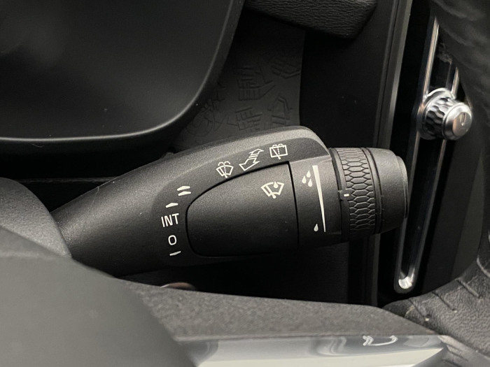 Volvo XC40 T2 CORE NAVIGACE 1.maj