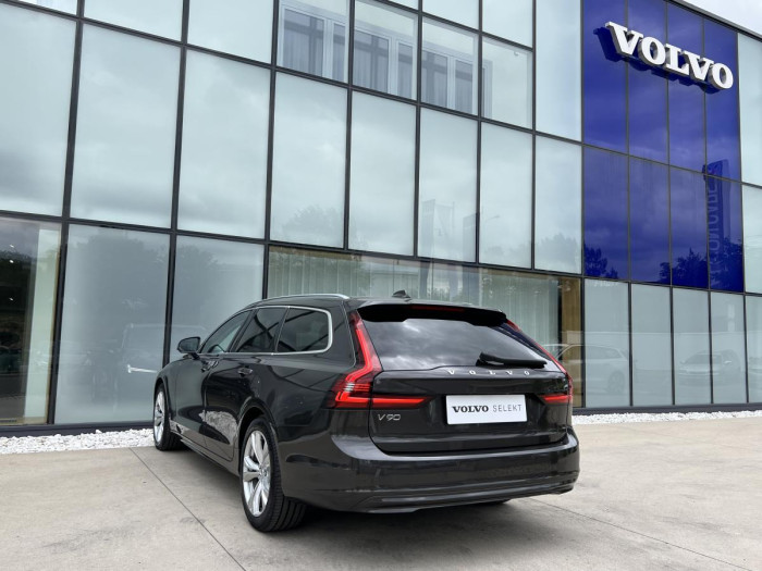 Volvo V90 D4 MOMENTUM PRO Aut 1.maj. 2.0 d Momentum