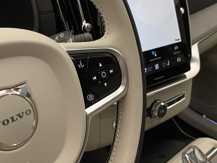 Volvo XC90 T8 AWD RECHARGE BRIGHT PLUS 7m