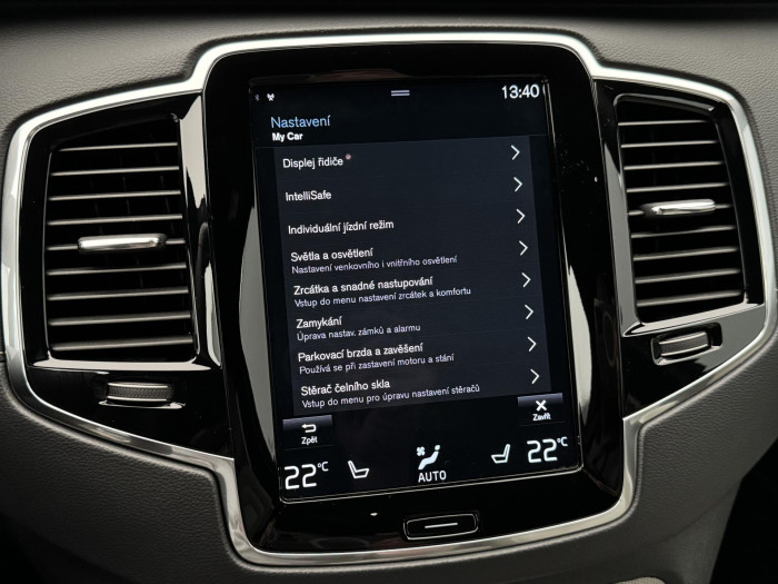 Volvo XC90 B5 AWD R-Design 7Míst 1.maj CZ