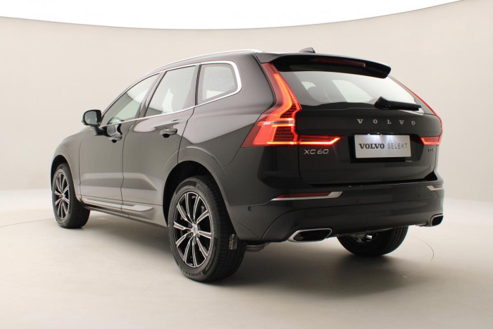 Volvo XC60 T5 AWD INSCRIPTION REZERVACE