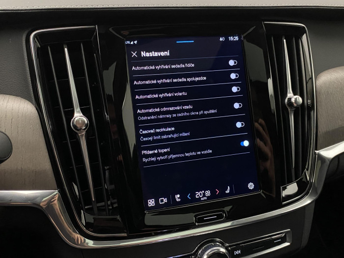 Volvo S90 B5 AWD ULTIMATE BRIGHT 1.maj