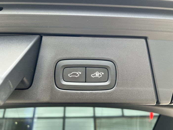 Volvo V90 T8 AWD INSCRIPTION RECHARGE