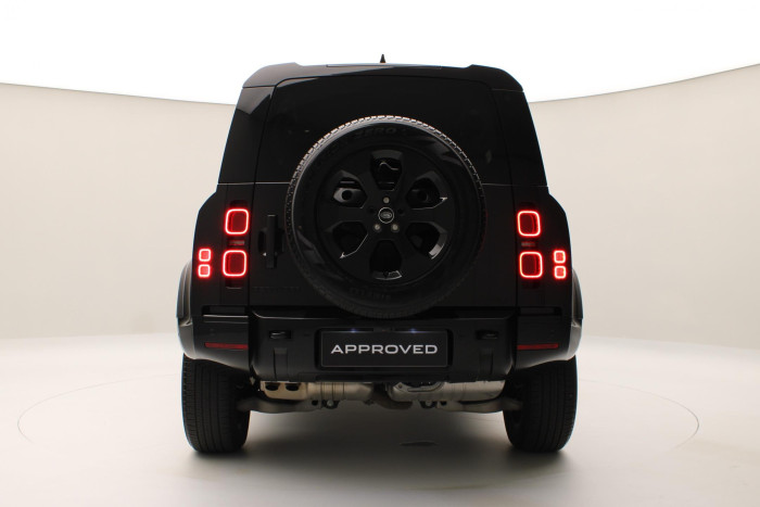 Land Rover Defender D300 SE AWD AUT CZ REZERVACE 3.0 d SE