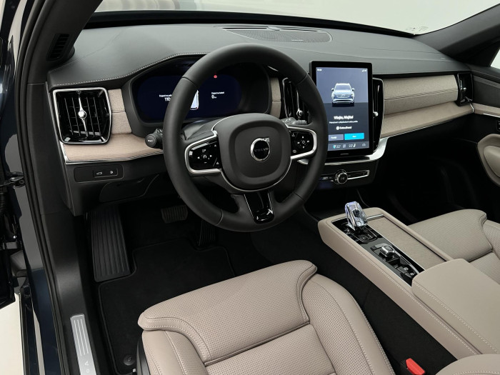 Volvo XC90 T8 AWD RECHARGE BRIGHT PLUS