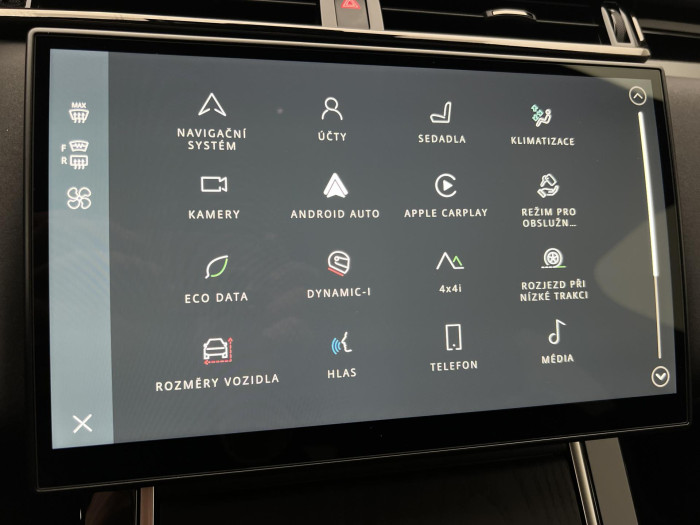 Land Rover Range Rover Velar P250 DYNAMIC SE AWD AUT CZ 2.0 Dynamic SE