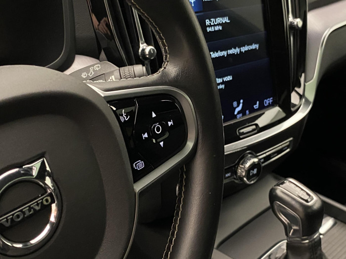 Volvo V60 D3 MOMENTUM AUT 2.0 d Momentum