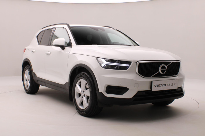 Volvo XC40 T2 MOMENTUM AUT CZ 1.5 Momentum