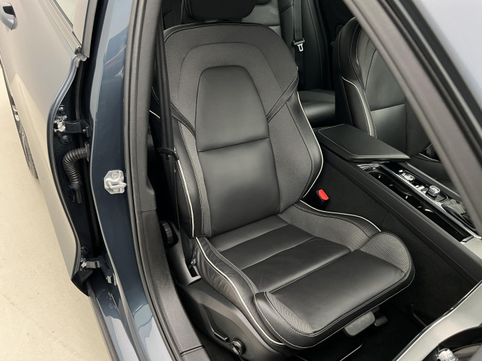 Volvo S60 T5 R-DESIGN AUT