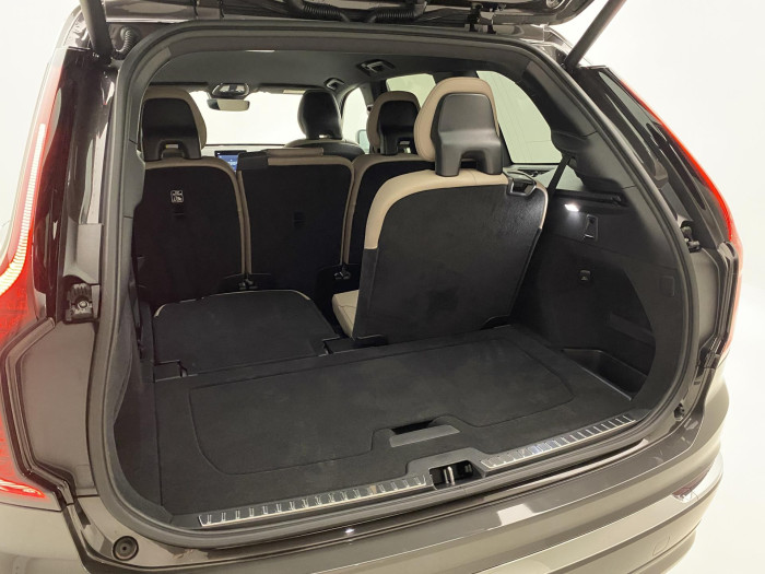 Volvo XC90 T8 AWD RECHARGE BRIGHT PLUS 7m