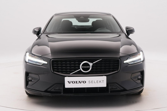 Volvo S60 B4 R-DESIGN AUT REZERVACE