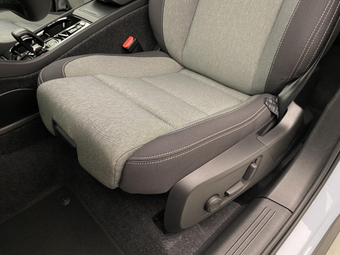 Volvo XC40 B3 AUT DARK PLUS