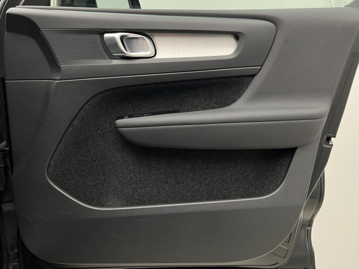 Volvo XC40 T3 MOMENTUM 1.maj. 1.5 Momentum