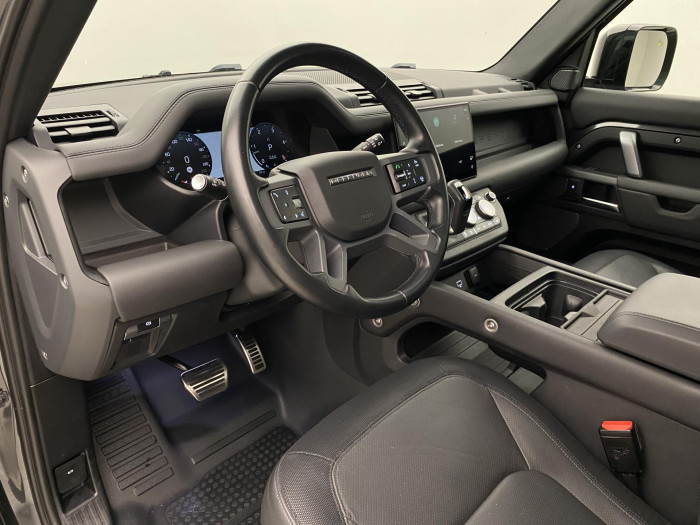 Land Rover Defender 110 D300 X-DYNAMIC HSE AWD AUT 3.0 d Dynamic