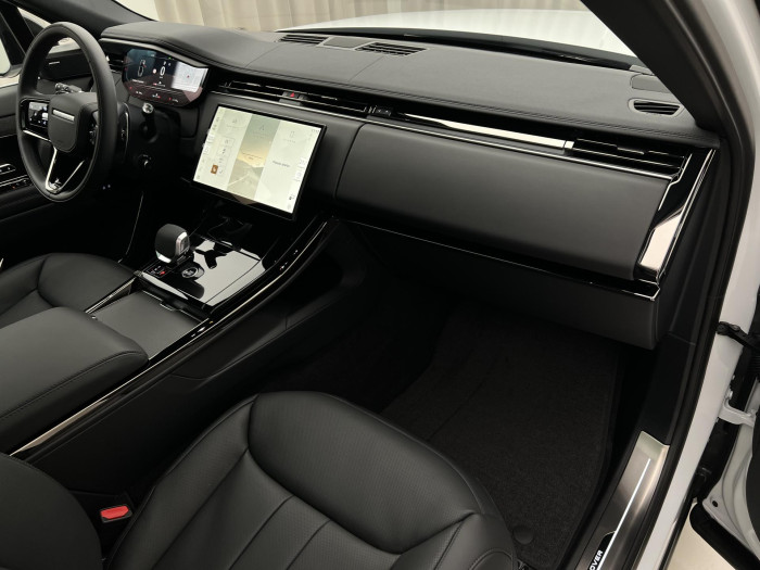 Land Rover Range Rover Sport D300 DYNAMIC SE AWD Aut 3.0 d Dynamic SE