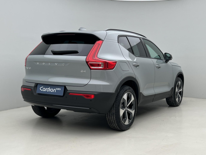Volvo XC40 B4 DARK ULTRA AUT
