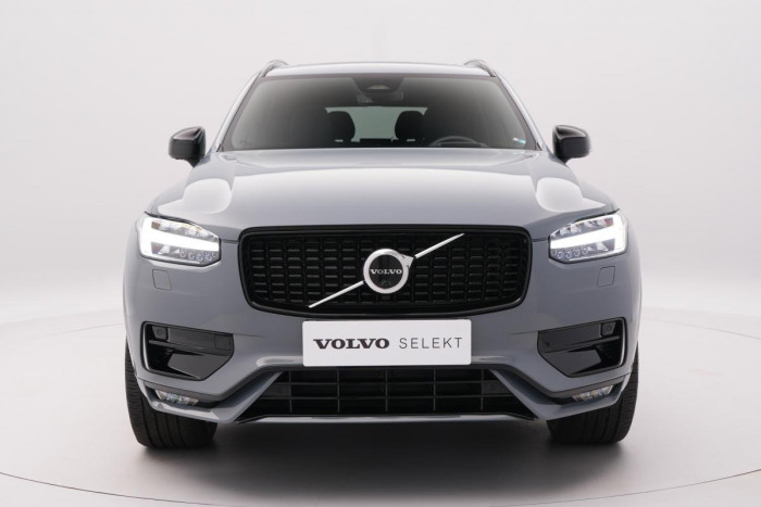 Volvo XC90 B5 AWD ULTIMATE DARK 7M 1.maj.