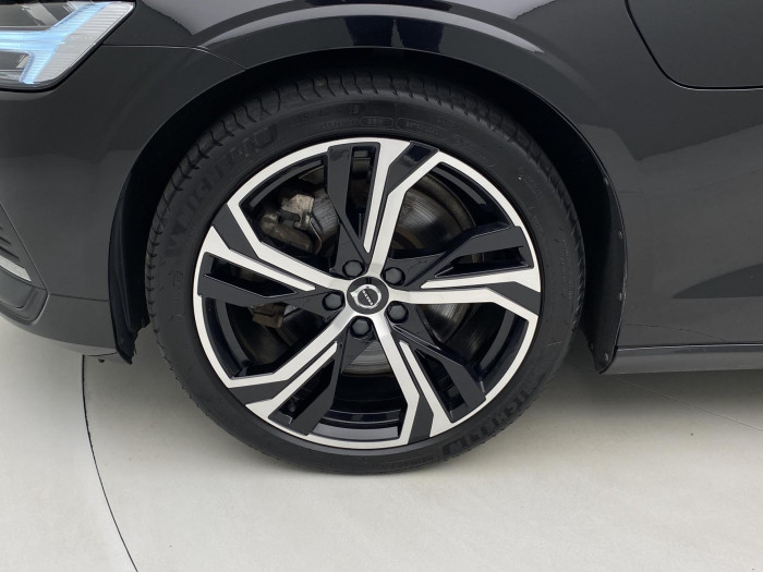 Volvo V60 T6 AWD RECHARGE CORE AUT