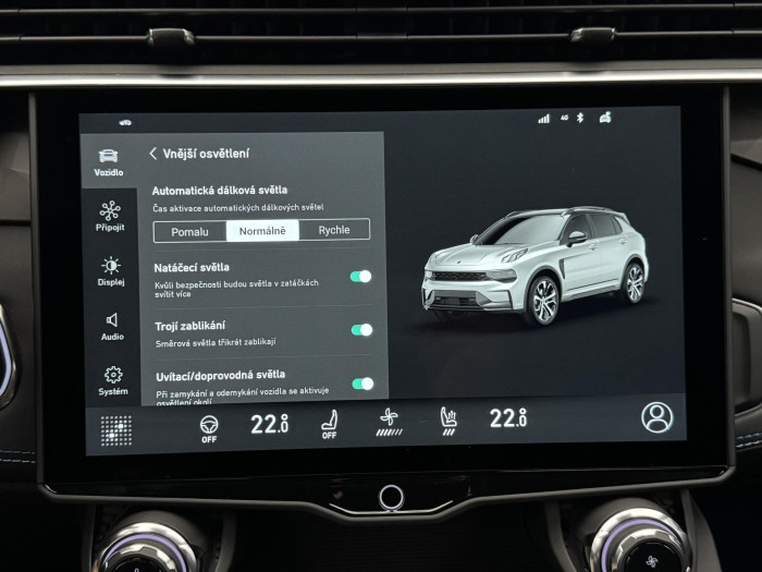 Lynk & Co 01 PHEV DCT AUT 1.maj