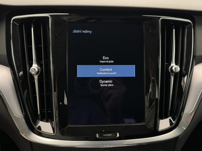 Volvo V60 B4 MOMENTUM AUT 2.0 Momentum