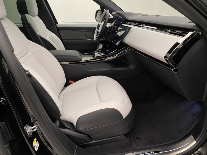 Land Rover Range Rover Sport D250 DYNAMIC SE AWD AUT 3.0 d Dynamic SE