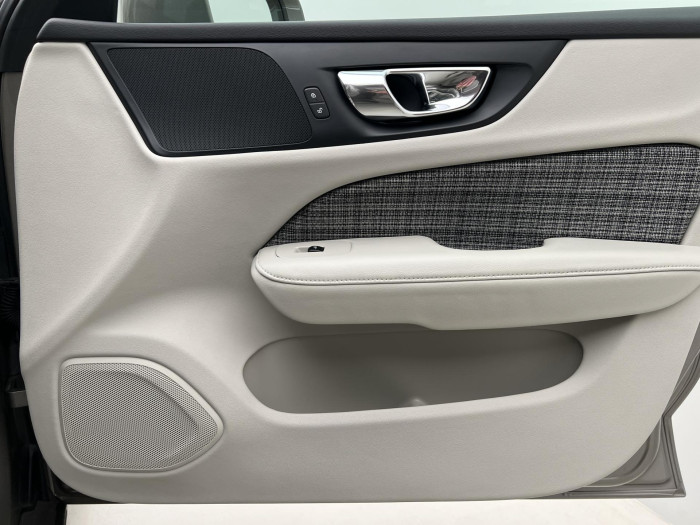 Volvo V60 D3 MOMENTUM AUT 2.0 d Momentum