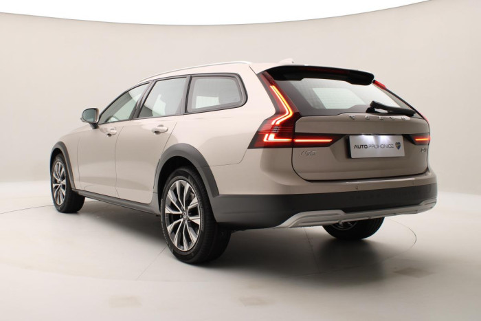 Volvo V90 B4 AWD AUT CROSS COUNTRY PLUS 2.0 Plus